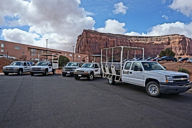1.5 Hour Tour of Monument Valley's Loop Drive - Who Should Consider This Tour?