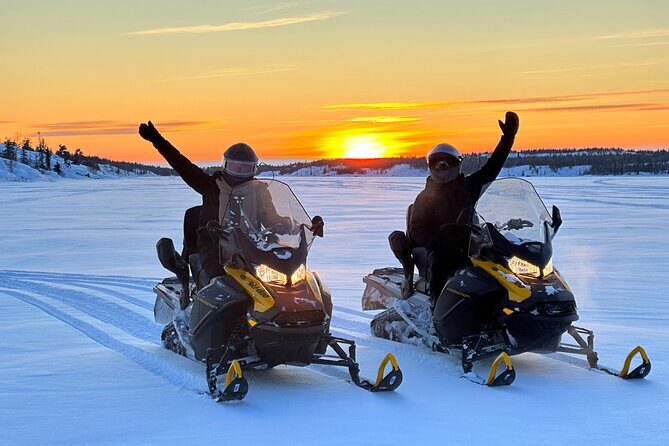 1 Hour Snowmobile Adventure in Yellowknife - Guides and Personalization