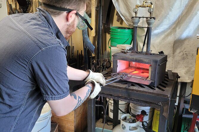 2 Hour Blacksmithing Experience in Niagara (Craft Class/Activity) - The Experience: A Closer Look