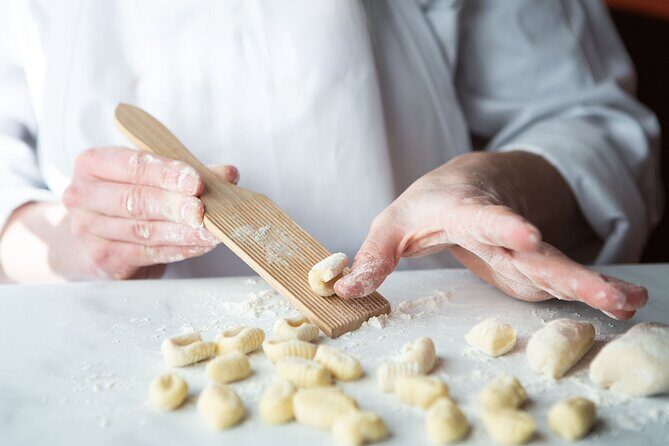 2 Hour Italian Pasta Cooking Class in Las Vegas - Who Should Consider This Class?