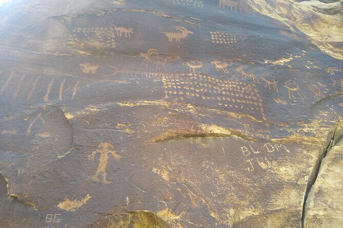 2 hour Moab Ebike Petroglyph Tour - An In-Depth Look at the Moab E-bike Petroglyph Tour
