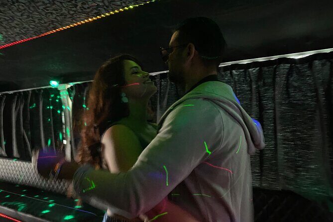 2-hour Party Bus Traveling to Miami Downtown, Brickell and Little Havana - Who Should Consider This Tour?