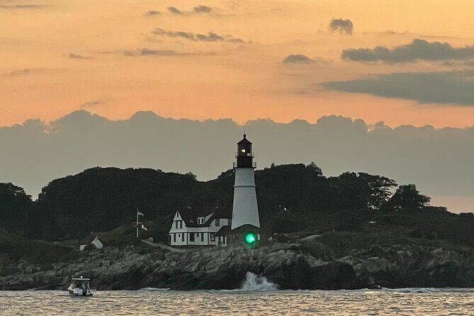 2 Hour Scenic Powerboat Cruise Experience Portland's Waterfront - Who Will Enjoy This Cruise?