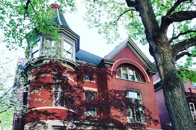 2-hr Day or Night PRIVATE Haunted Old Louisville Walk (1-15 pp) - Setting the Scene: Old Louisville’s Victorian Streets