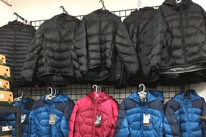 -20F Cold Rated Package: Parka, Snowpants, Boots & Gloves - The Experience at a Glance