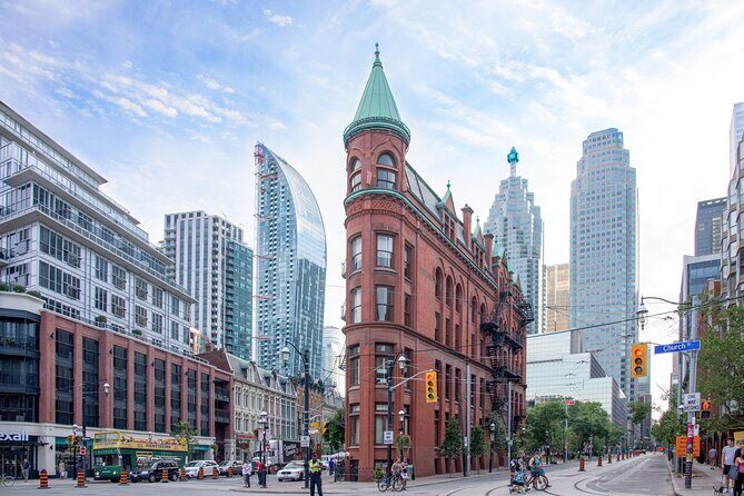 3 Days - Niagara Falls and Toronto - A Deep Dive into the 3-Day Itinerary