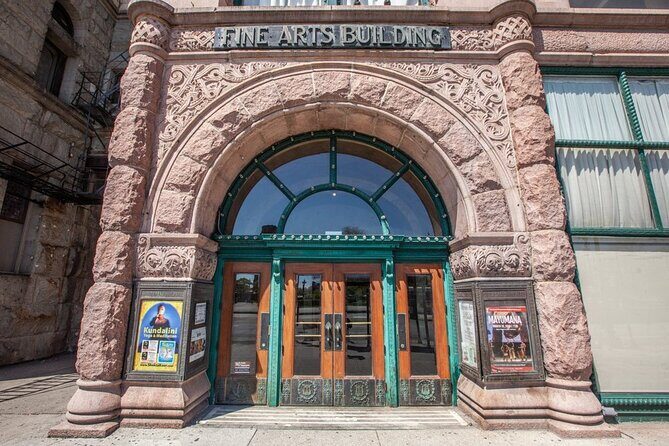 3 Hours Chicago Architecture Tour - Skyscrapers and Photo Ops - A Deep Dive into the Chicago Architecture Tour Experience