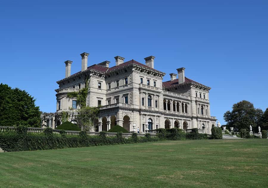 3 Hr Newport Mansions Trolley Tour with The Breakers Ticket - The Experience Inside The Breakers