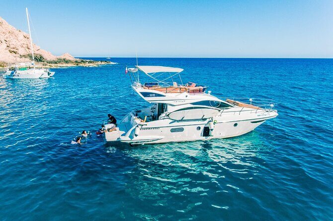 38 feet Private Boat in Los Cabos. - What Travelers Say and Our Take