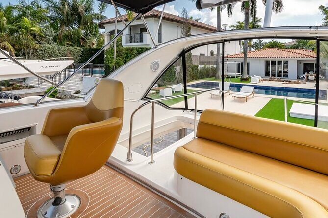 4-Hour 42 Meridian Yacht Rental with Captain in Miami Florida - The Realities of the Experience