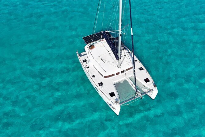 4hrs 42ft Luxury Catamaran Private Charter Cancun to Isla Mujeres - What You Can Expect During the Trip