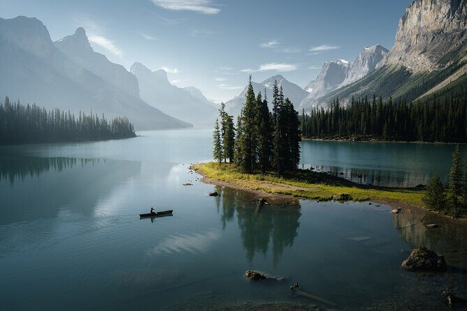6 Day VIA rail from Vancouver to Jasper Banff Icefield Bus Tour - Who Is This Tour Best For?