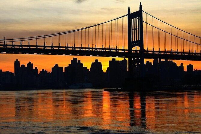 60-minute Sunset Skyline Cruise around Statue of Liberty - Is It Worth the Price?