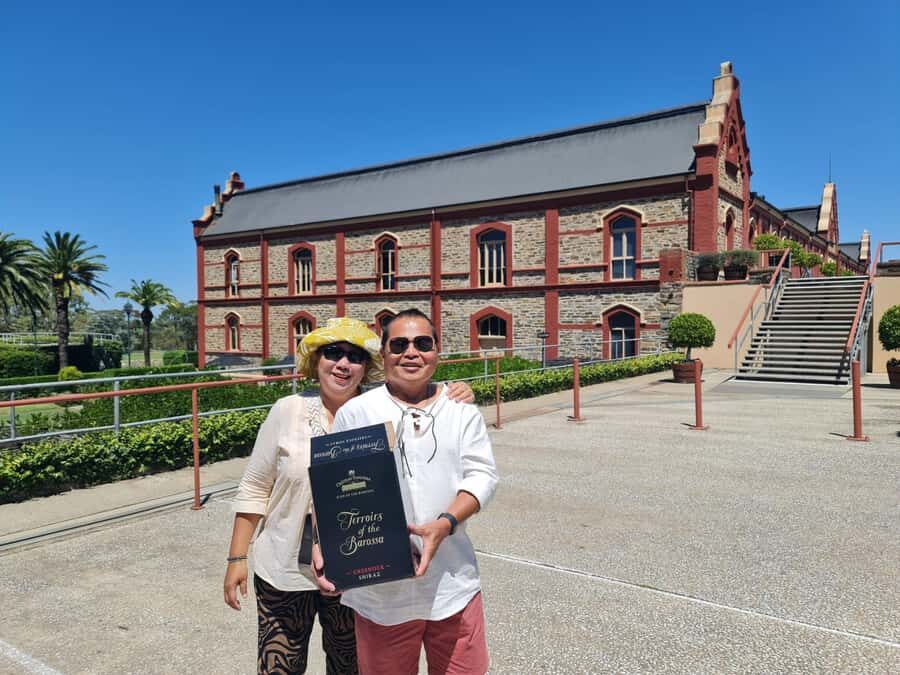 A Barossa Valley pickup: Wine and Heritage Tour, Local Guide - Who Is This Tour Best For?