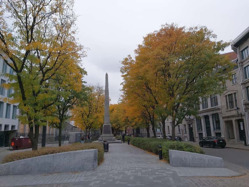 A Walking Tour of Old Montreal - Starting Point: Front Steps of the Bank of Montreal