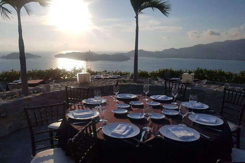 -Acapulco: Bella Vista Dinner with Drinks and Cliff Diving - The Value of This Experience
