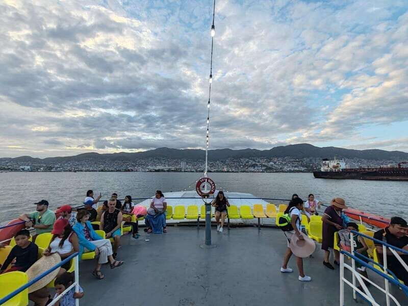 Acapulco: Sunset on Yacht Bonanza Tour - What Are the Main Benefits?