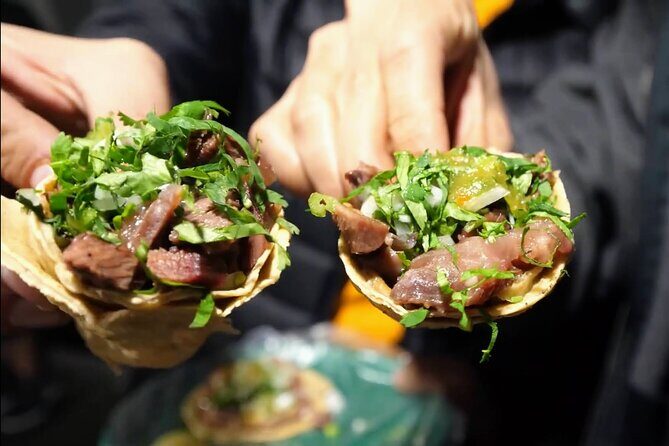 Acapulco Unveiled: Culinary Secrets, Cliff Divers & Market Magic - Who Should Consider This Tour?