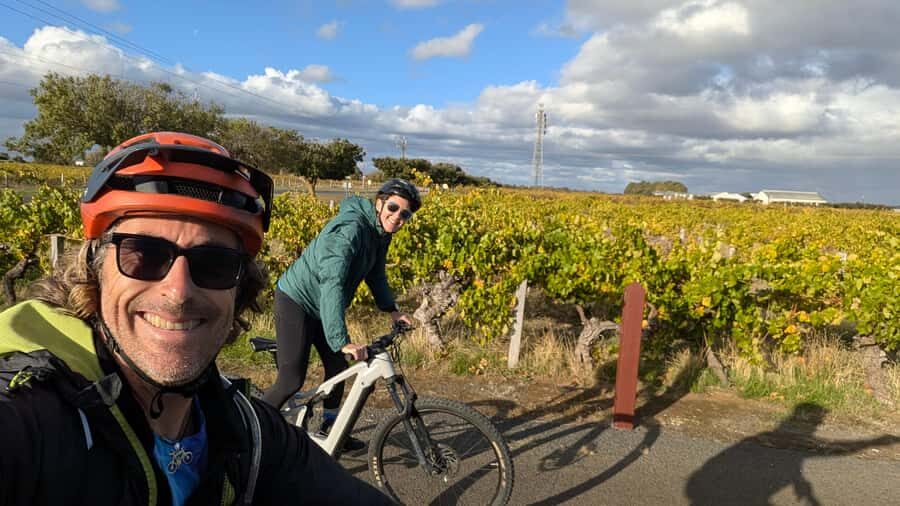 Adelaide Hills: Self-guided E-Bike wine tour with Lunch - Routes and Highlights