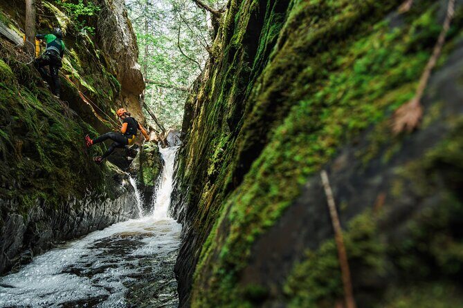 Adventure Canyoning Kelowna - What’s Included and What You’ll Need to Bring