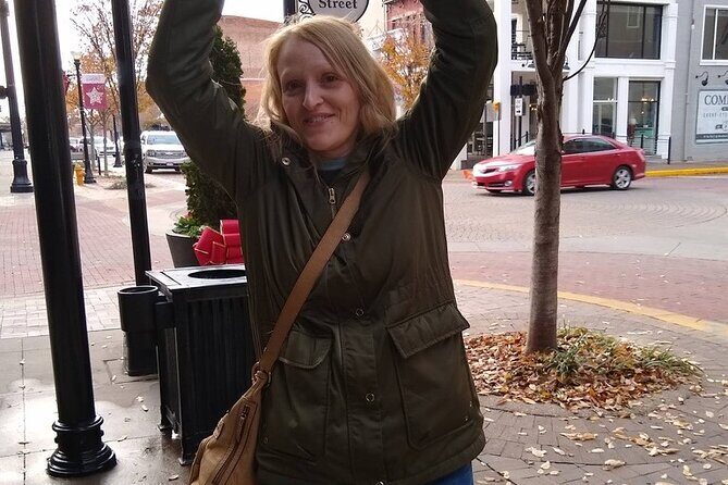 Adventurous Scavenger Hunt in Akron by Zombie Scavengers - Who Should Try This?