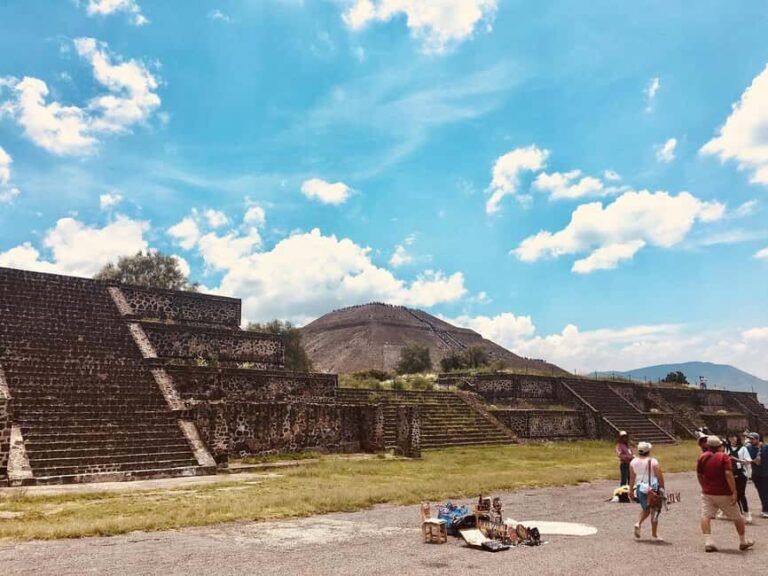 Afternoon guided tour of the pyramids of Teotihuacan - The Value of this Tour