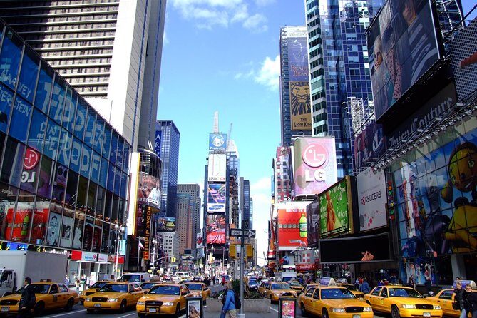 Airport Transfer: New York to Newark Airport EWR by Business Car - How the Experience Fits Into Your Travel Plans