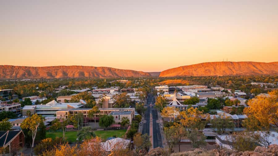 Alice Springs: Town Highlights and West MacDonnell Ranges - Practical Details & What to Expect
