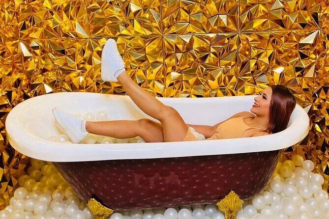 All Day VIP Pass to Original Selfie Museum Seattle - The Experience: What You Can Expect