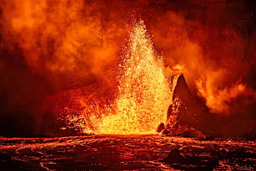 All-Inclusive: Volcanoes, Lava Tube & Black Sand Beach Tour - Who Will Love This Tour?