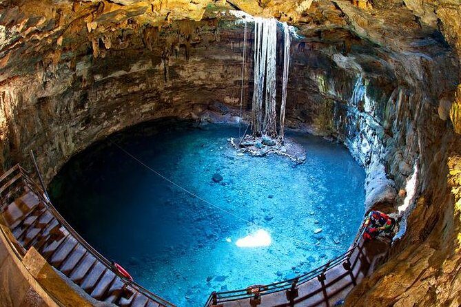 Amazing Chichen Itza and Cenote Mayan Experience Tour - Refreshing in the Cenote