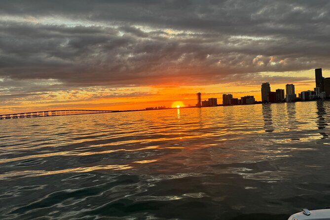 Amusing Private Boat Tour, Champagne, Sandbars, Floating Mat!! - Who Is This Tour Best For?