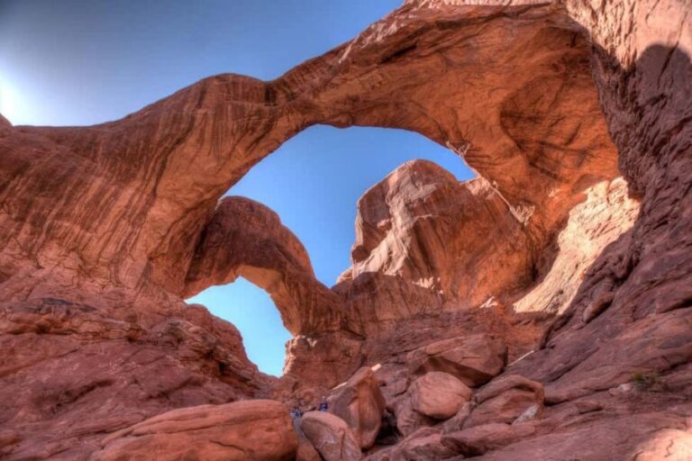 Arches National Park Half Day Tour - The Details: Transportation, Duration, and Group Size