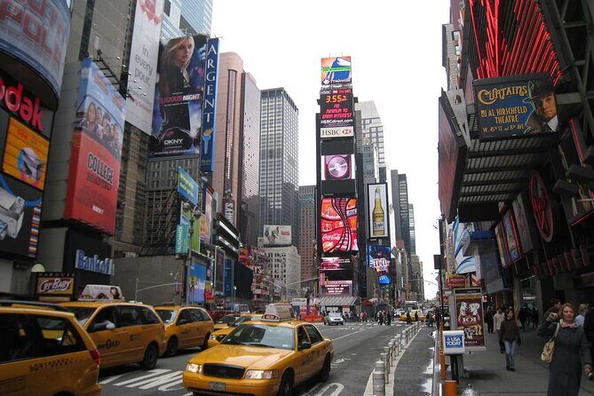 Arrival Transfer: New York Airport JFK to New York in SUV - Is It Worth the Cost?