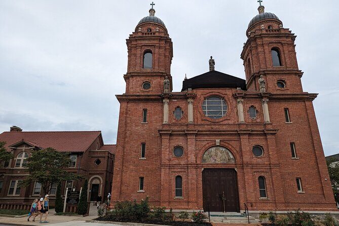 Asheville Scavenger Hunt Walking Tour and Game - A Deep Dive into the Experience