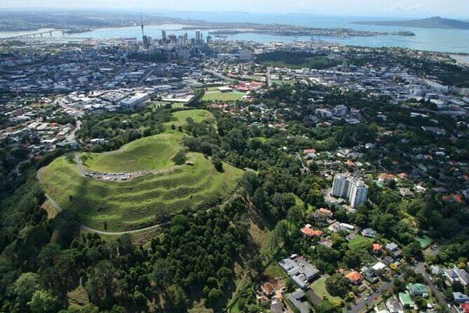 Auckland City Volcano & Scenic Highlights Tour - Deep Dive into the Itinerary