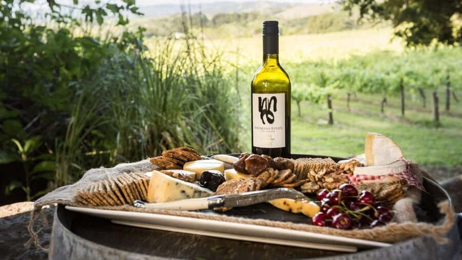 Auckland: Luxury Matakana Private Food, Art and Wine Tour - What Makes This Tour Stand Out