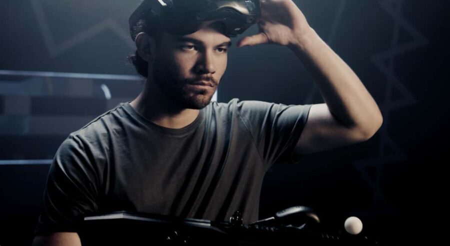 Austin: Space Marine VR: Defenders of Avarax - How Does It Work?