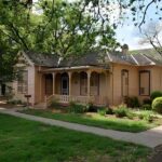 Austin's Must See Sights Guided Private Walking Tour - What the Tour Offers: An Honest Breakdown