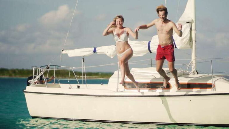 Bacalar: Private Sailboat Tour with Lagoon Swimming - Who Is This Tour Best For?