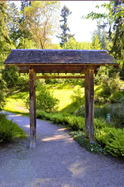 Bainbridge Island Discovery and Whiskey Tour - The Whiskey Tasting: Crafting Local Flavors