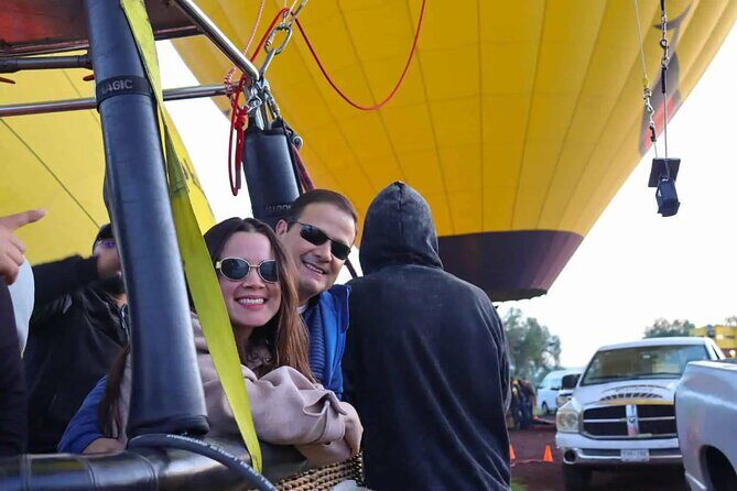 Balloon flight Teotihuacan, Breakfast in a cave Pick up in CDMX - The Itinerary in Detail