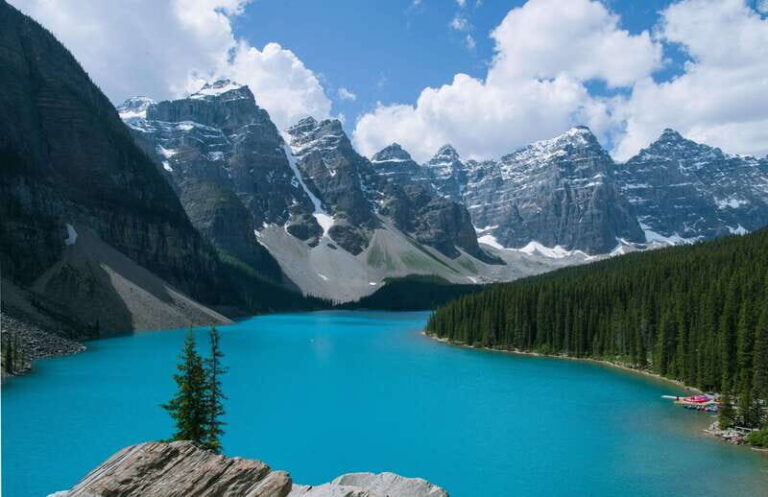 Banff/Canmore/Calgary: Moraine Lake and Lake Louise Guided - Experience Quality and Reviews