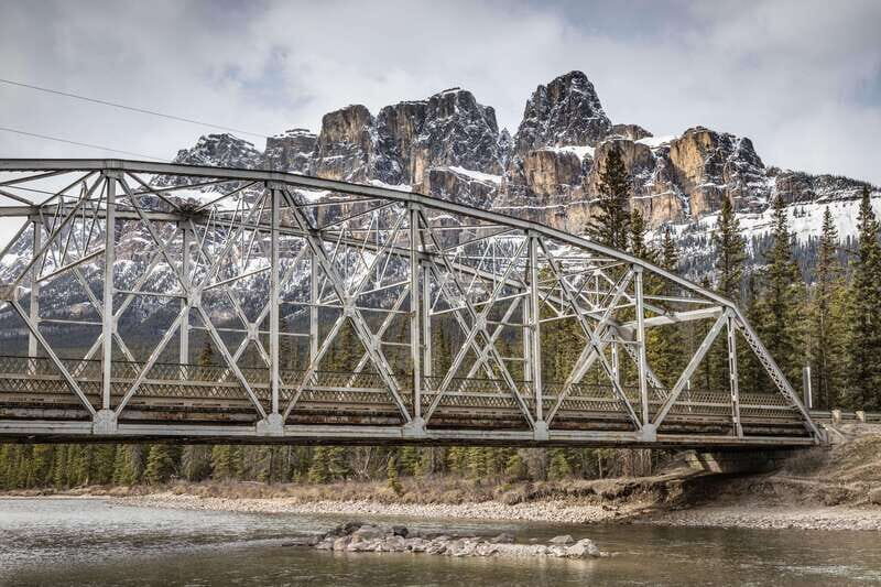 Banff: Journey to the Heart of the Canadian Rockies (2 Days) - Who Is This Tour Best For?