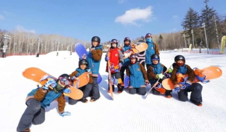 Banff: Lake Louise, Sunshine Village & Mt. Norquay Ski Tour - Key Points