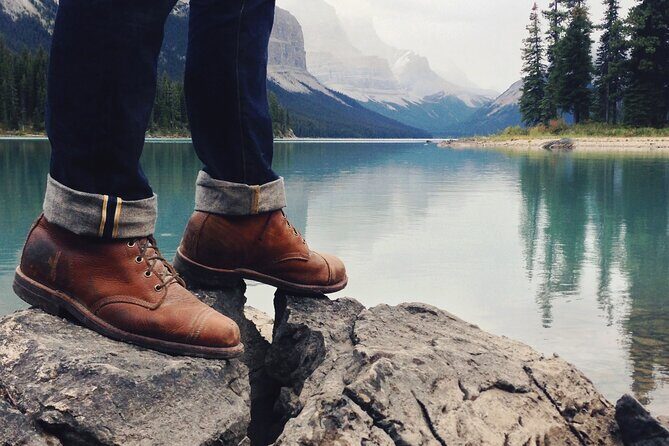 Banff PRIVATE Safari Drive and Custom Nature Walk -4H - The Guide Experience