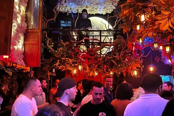 Bar Tour of the Coolest Quarter of Guadalajara - Group Size and Experience