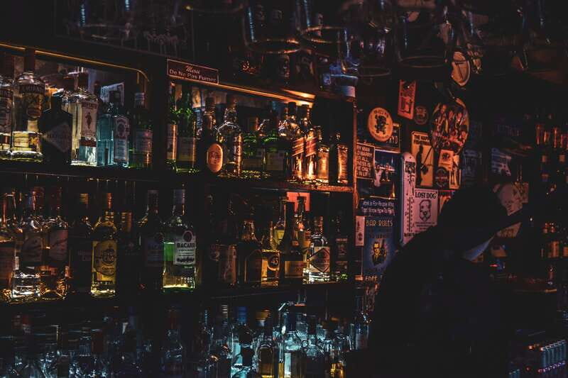 Barba Negra Bar with Live Rock Music Show! - Is It Worth the Price?