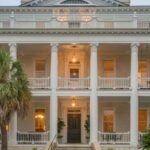 Beaufort: Pat Conroy's Beaufort Tour by Golf Cart - Why This Tour Works Well