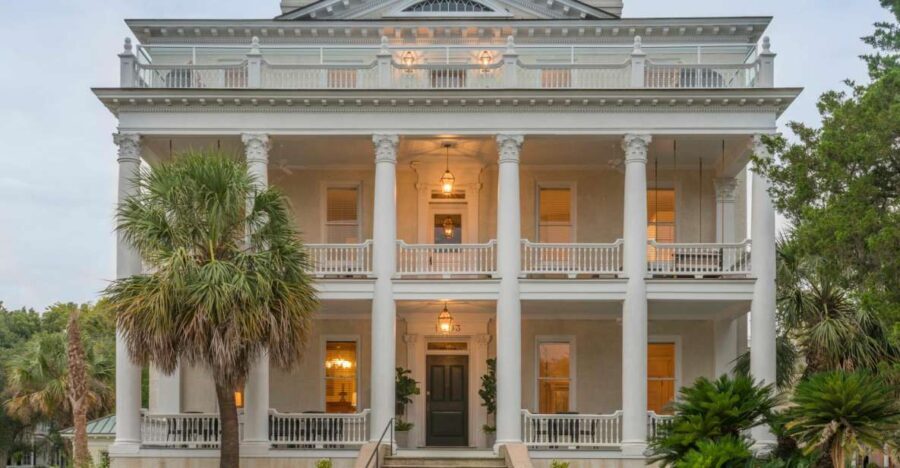 Beaufort: Pat Conroy's Beaufort Tour by Golf Cart - Why This Tour Works Well